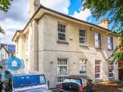 6 Bedroom Flat House to Rent