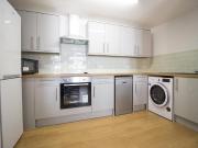 6 bedroom flat to rent