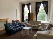 6 bedroom flat to rent