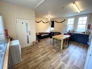 6 bedroom flat to rent