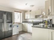 6 bedroom flat to rent