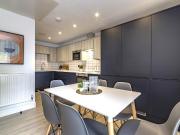 6 bedroom flat to rent