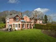 6 Bedroom House