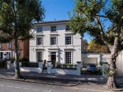 6 Bedroom House Camden Greater London 93960548