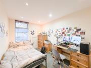 6 bedroom house for rent in Harefield Road, Sheffield, S11