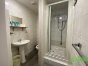 6 bedroom house for rent in Swansea