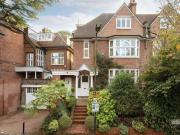 6 bedroom house for sale