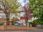 6 bedroom house for sale