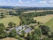 6 bedroom house for sale