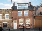 6 bedroom house for sale