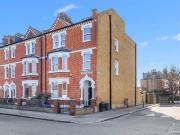 6 bedroom house for sale