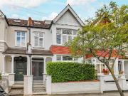 6 bedroom house for sale