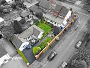 6 bedroom house for sale