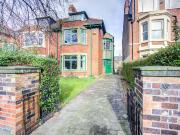 6 bedroom house for sale