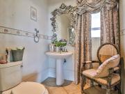 6 Bedroom House For Sale in Constantia Kloof