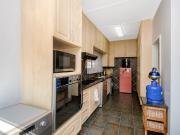 6 Bedroom House For Sale in Franklin Roosevelt Park