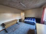 6 Bedroom House For Sale in Oakdene