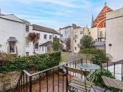 6 bedroom house for sale in Powis Square, Brighton, BN1