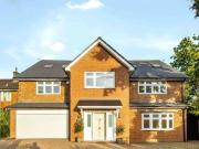 6 Bedroom House For Sale In South Woodford, London