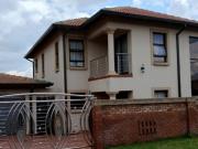 6 Bedroom House For Sale in Tembisa Central