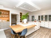 6 Bedroom House For Sale in Walmer