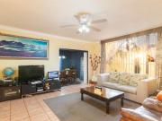6 Bedroom House in Bendor