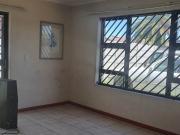 6 Bedroom House in Blue Downs