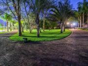 6 Bedroom House in Broadlands