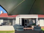 6 Bedroom House in Buurendal