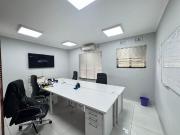 6 Bedroom House in Cowies Hill Park