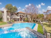 6 Bedroom House in Dainfern Valley