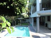 6 Bedroom House in Doonside