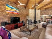 6 Bedroom House in Farmall