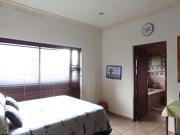 6 Bedroom House in Featherbrooke Estate