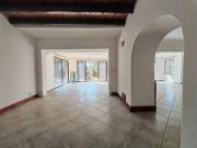 6 Bedroom House in Florauna
