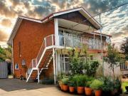 6 Bedroom House in Generaal De Wet