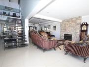 6 Bedroom House in Gonubie