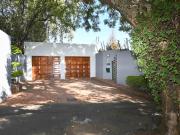6 Bedroom House in Greenside