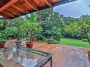 6 Bedroom House in Houghton Estate