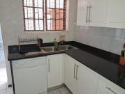 6 Bedroom House in Kensington