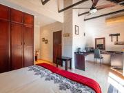 6 Bedroom House in Kloof