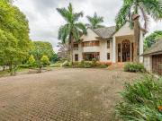 6 Bedroom House in Kloof