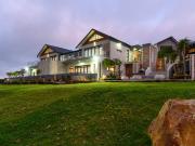 6 Bedroom House in Kragga Kamma