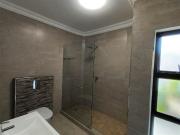 6 Bedroom House in La Lucia