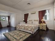 6 Bedroom House in Morningside