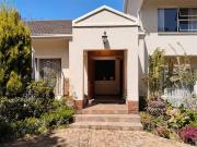 6 Bedroom House in Murrayfield