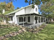 6 Bedroom House in President Park