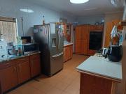 6 Bedroom House in Rooihuiskraal