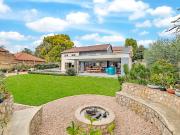 6 Bedroom House in Sundowner