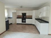 6 Bedroom House in Sunnyridge